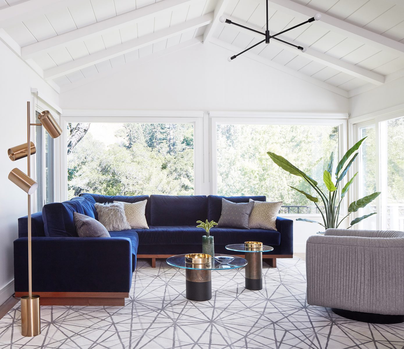 Mid-century living room - East Bay Home
