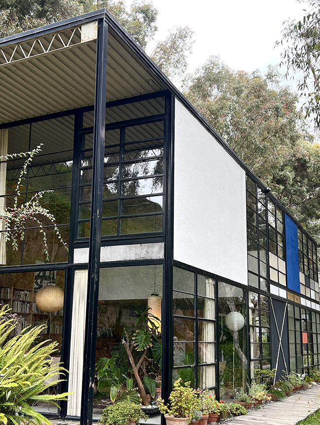 view of the interiors of mid-century modern case study home in california