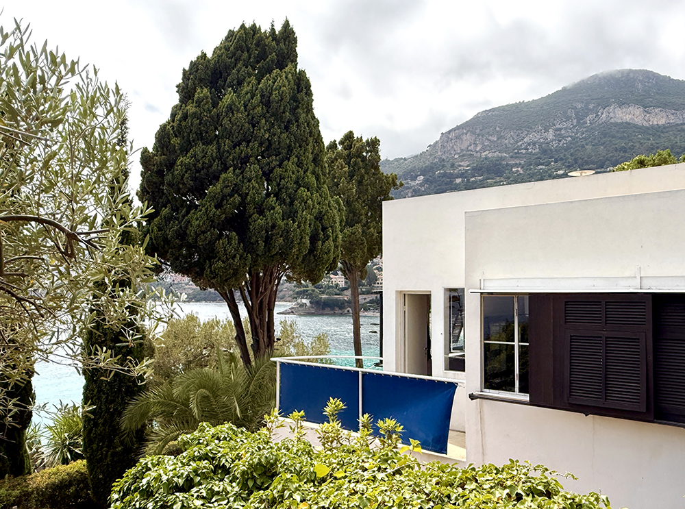 San Francisco Interior designer photos of Eileen gray's e-1027 modernist house in France